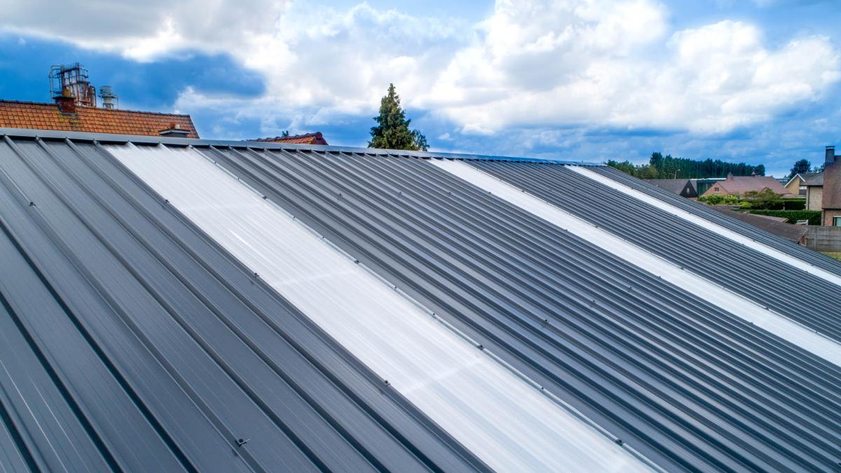JI Eco PIR - Panels - Residential site - Detail roof view