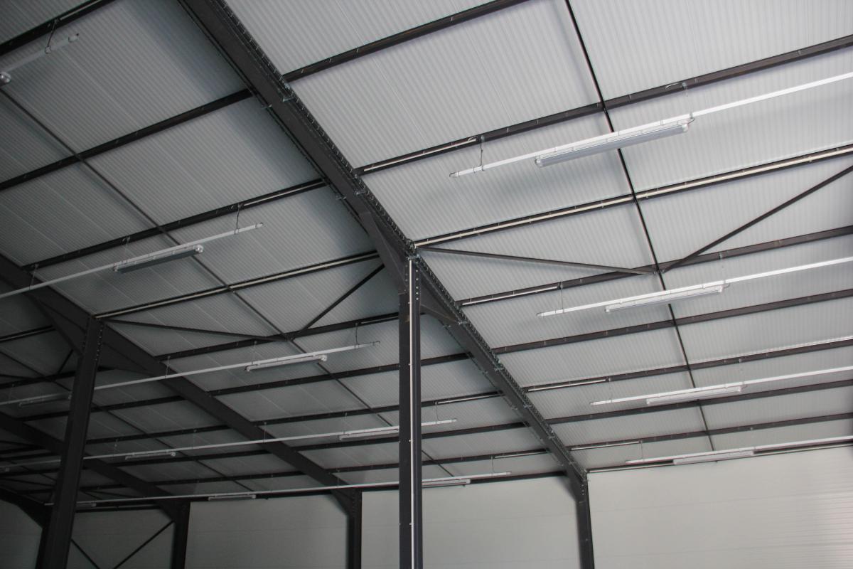 JI Roof PIR - Panels - Industrial building - Below view