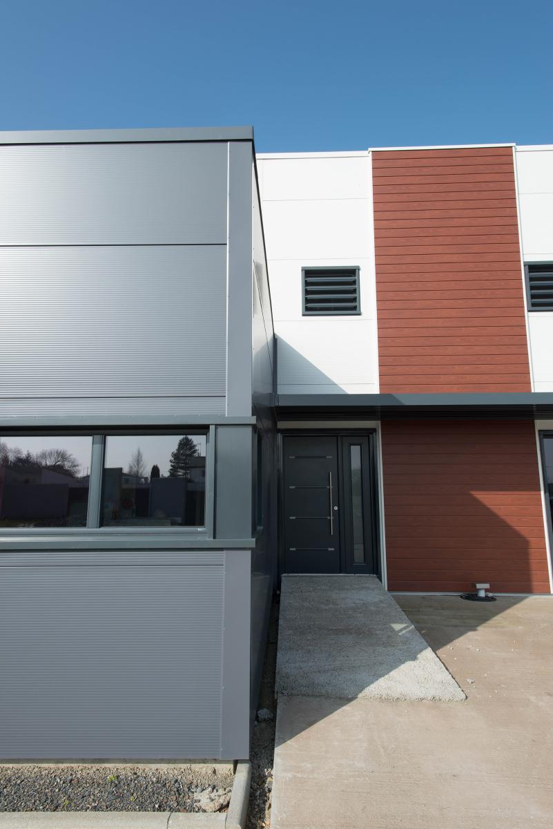 JI Wall 1000SF PIR - Panels - Architect's house - Front view 4