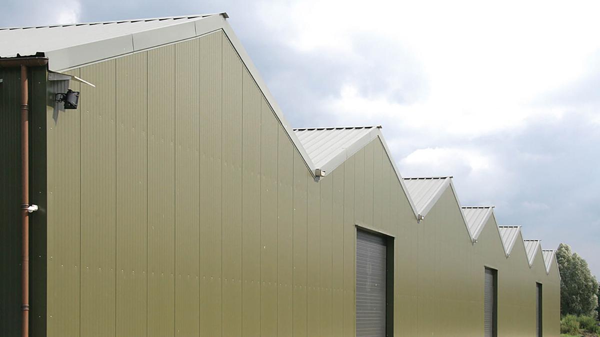 JI Wall PIR - Panels - Storage building - Right side view
